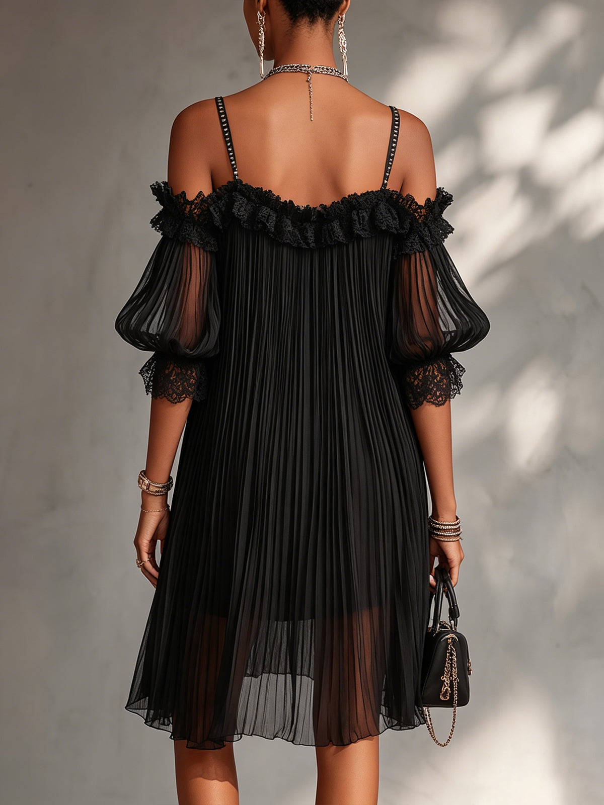 Victoria-Vestido  Hombros Descubiertos y Encaje Romántico
