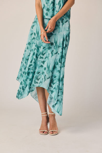 Falda manchas verde