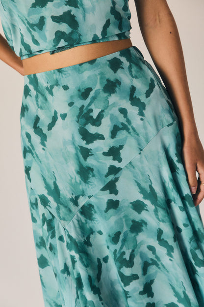 Falda manchas verde