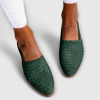 Claudia | Mocasines con tira trasera trenzada