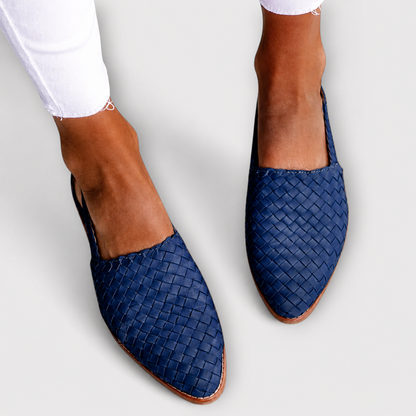 Claudia | Mocasines con tira trasera trenzada