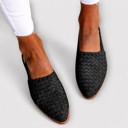 Claudia | Mocasines con tira trasera trenzada