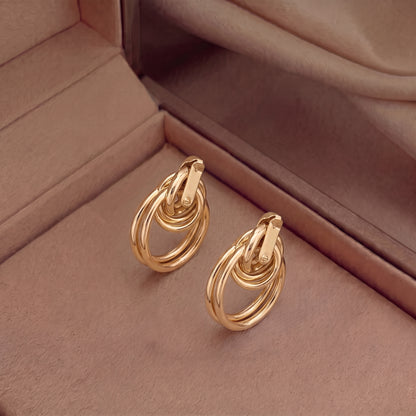 Pendientes Aros Dorados entrelazados