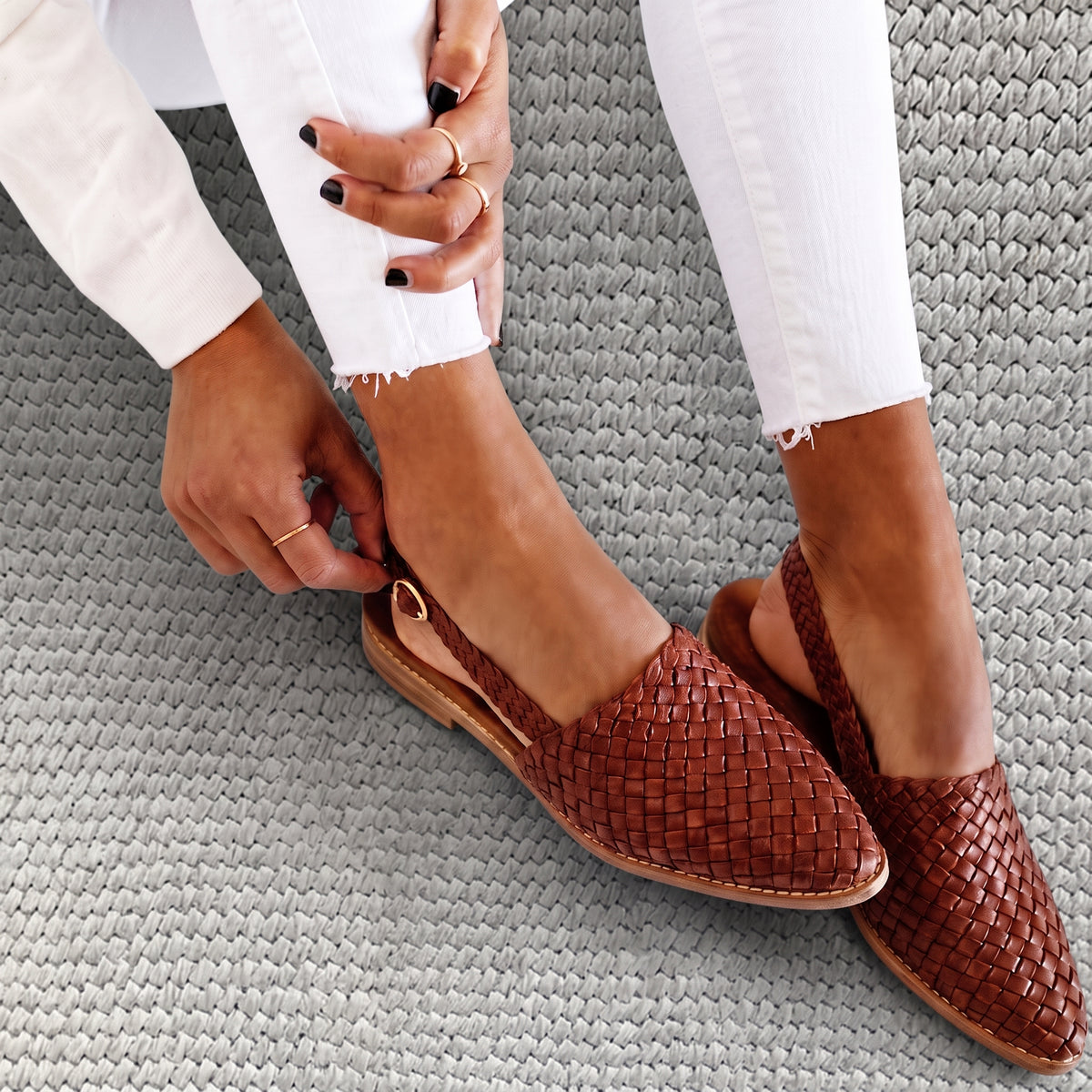 Claudia | Mocasines con tira trasera trenzada