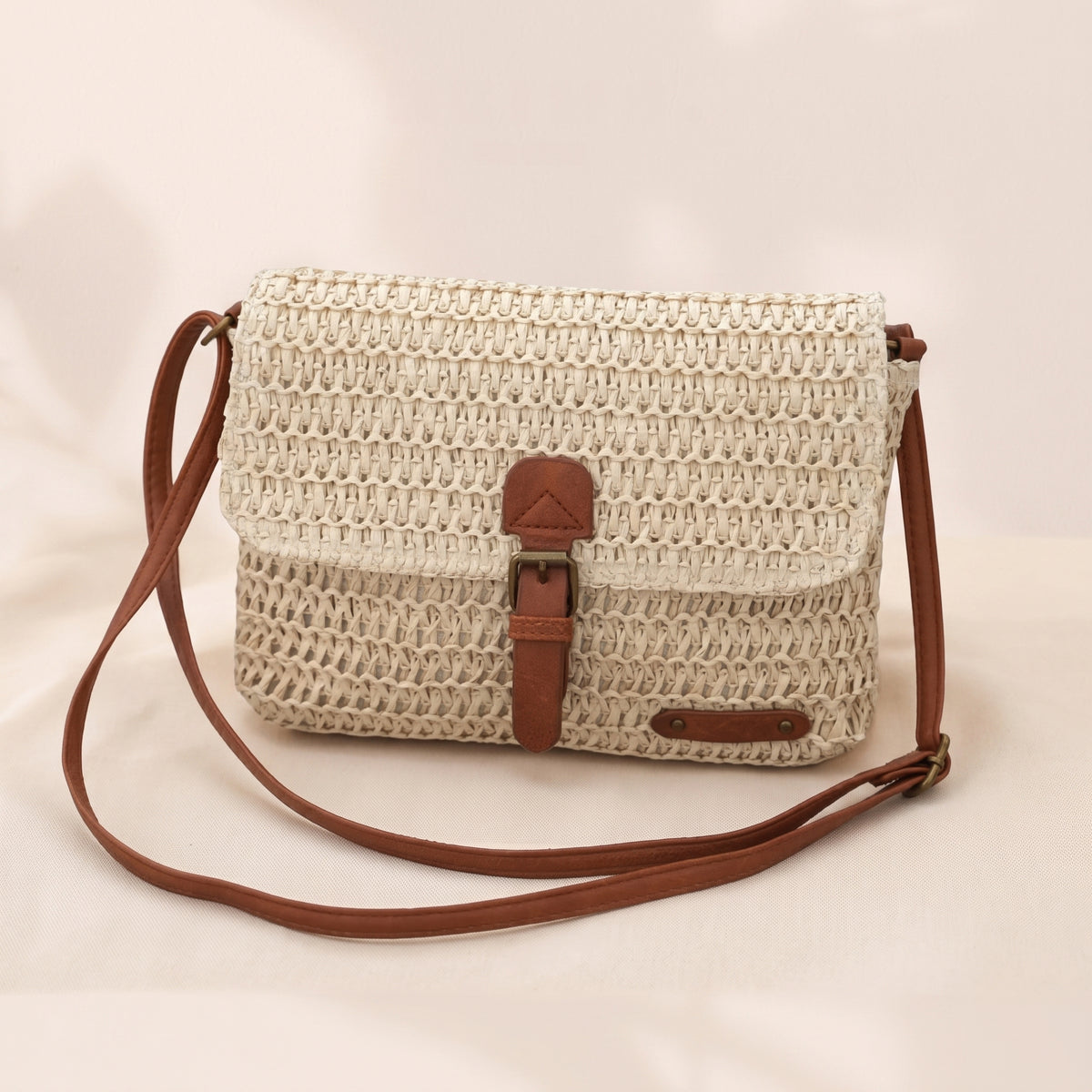 Bolso trenzado elegante