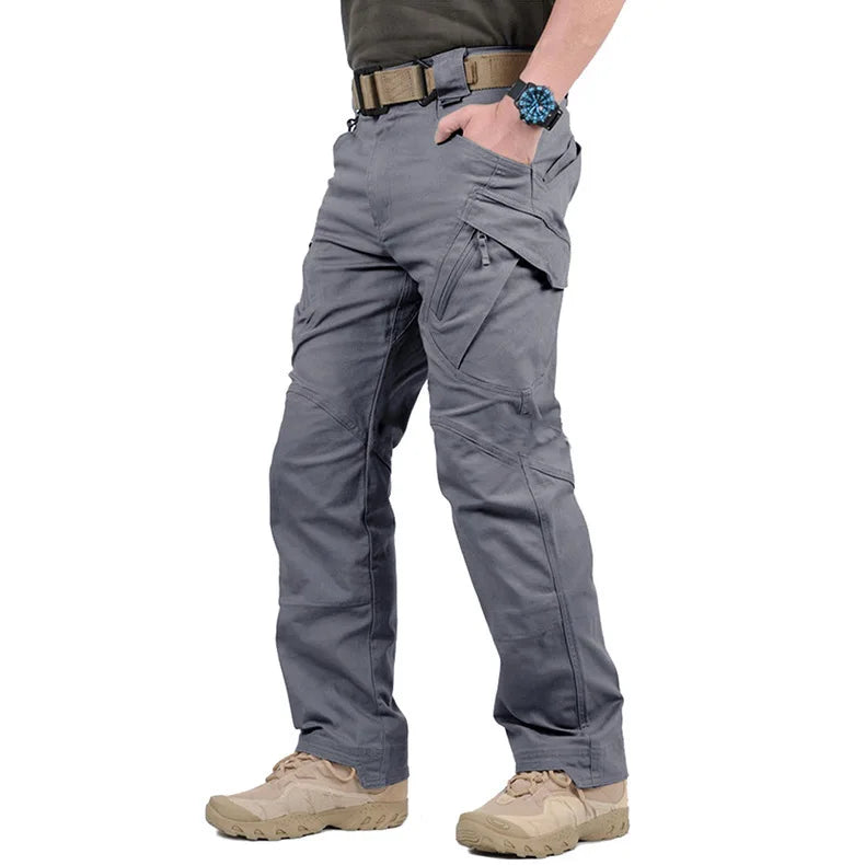 Pantalón Táctico Cargo "Apex" – Impermeable y Ergonómico para Senderismo