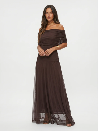 Vestido maxi elegante y sencillo
